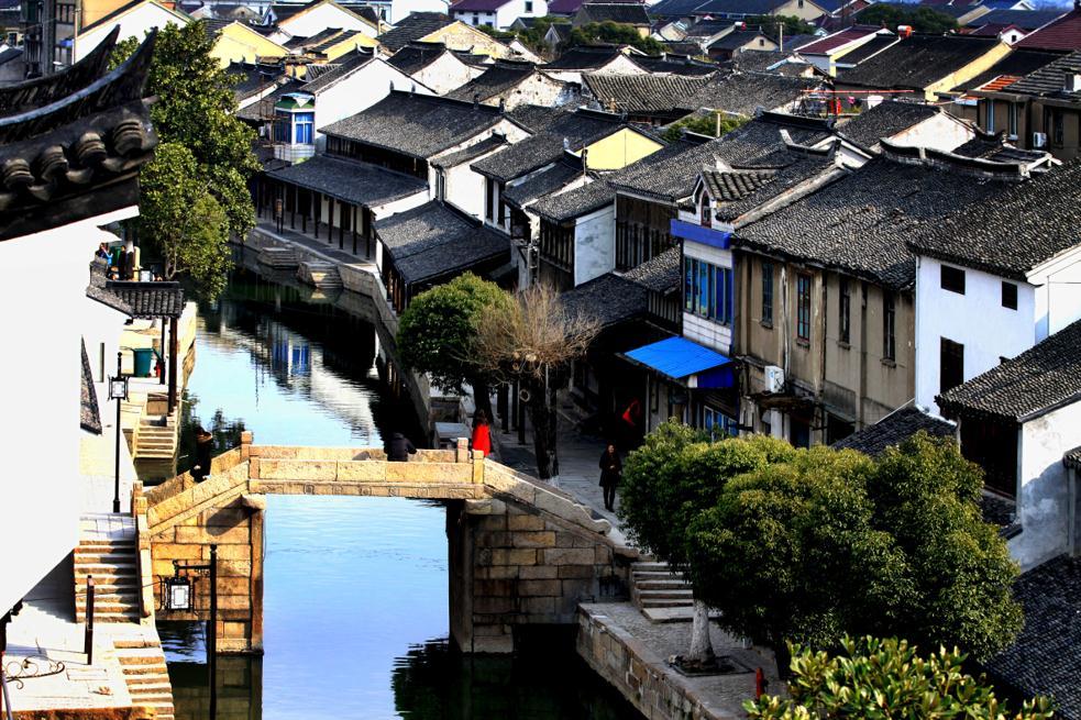 为什么欧洲王室喜欢“近亲结婚”，哈布斯堡家族甚至因此灭绝