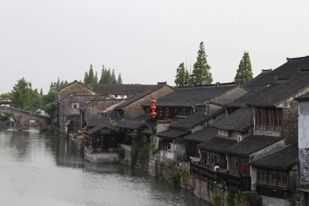 河南卫视春晚首发阵容，陈丽君李云霄齐聚，成龙戴玉强等大咖加盟