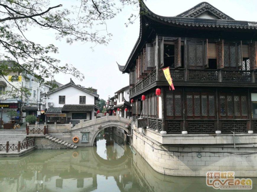 特朗普强势回归,吓坏两国领导人,唯一能阻止他的,只剩一个地方